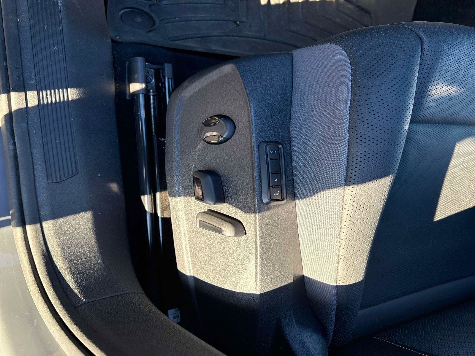 Certified 2023 Volkswagen ID.4 Pro S image 20