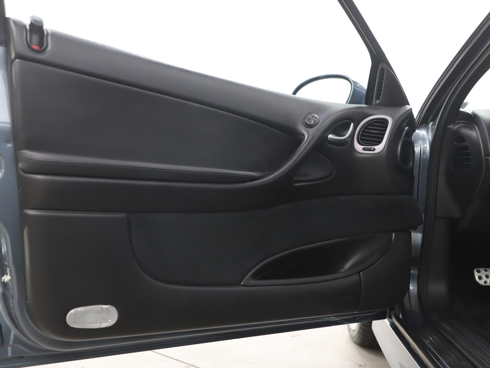 Used 2006 Pontiac GTO image 14