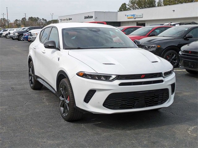 New 2024 Dodge Hornet R/T image 2