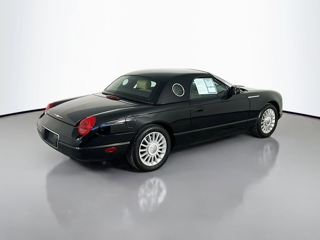 Used 2005 Ford Thunderbird RWD image 7