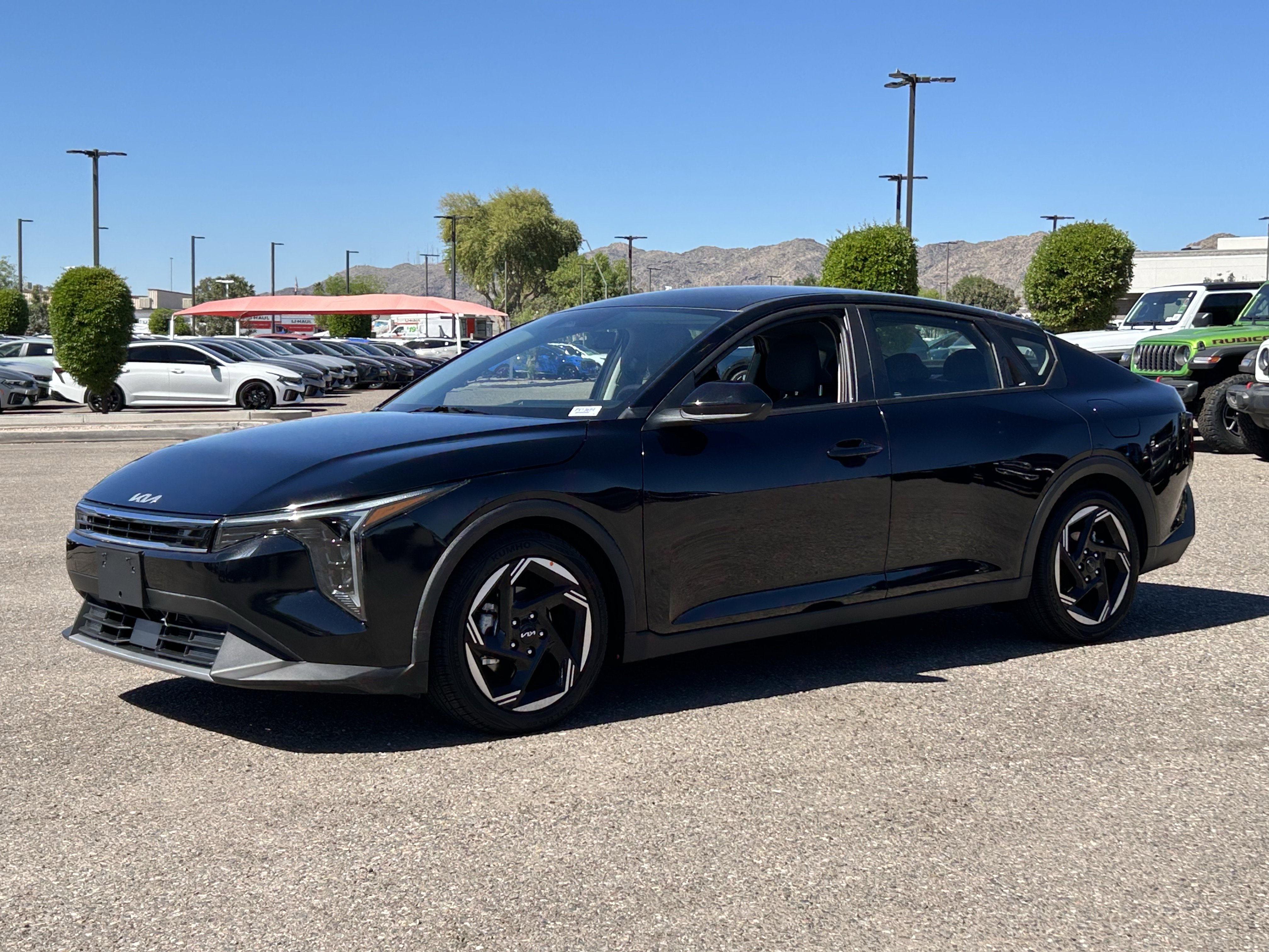 Certified 2025 Kia K4 EX FWD image 2
