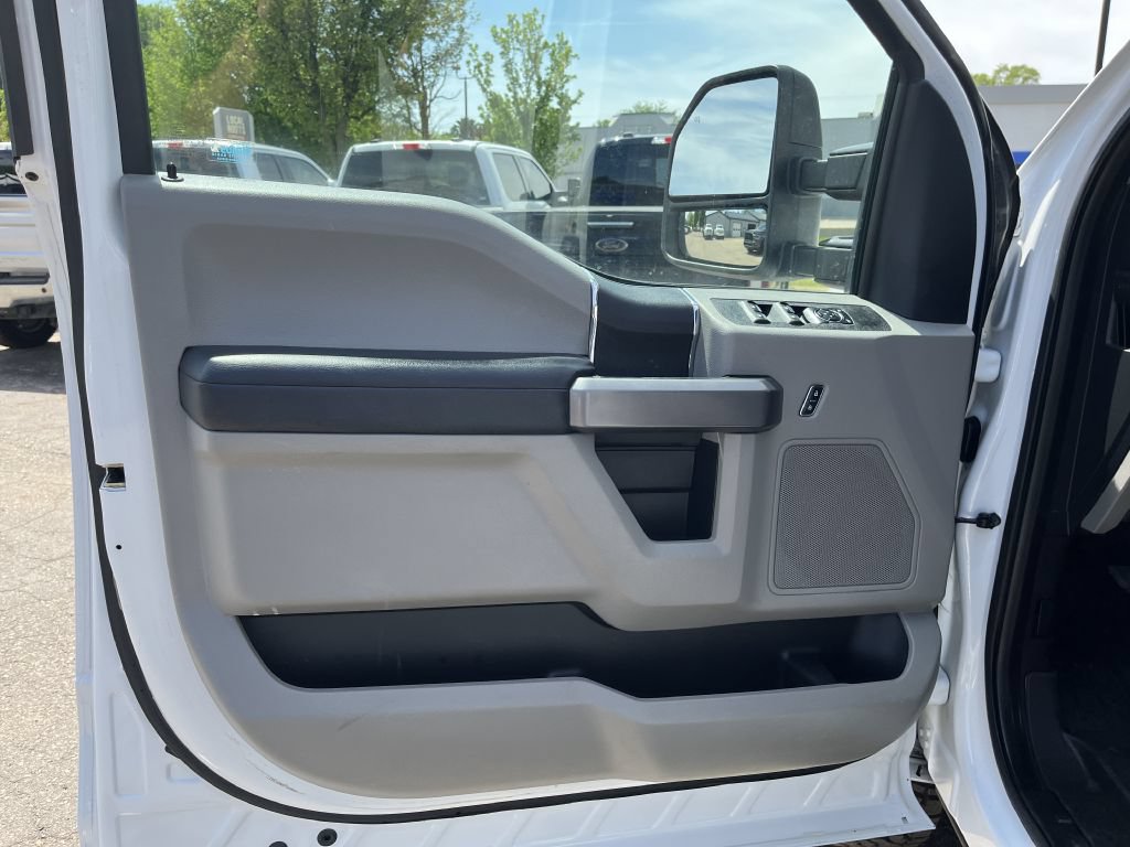 Used 2018 Ford F250 XLT w/ XLT Value Package AWD/4WD image 17