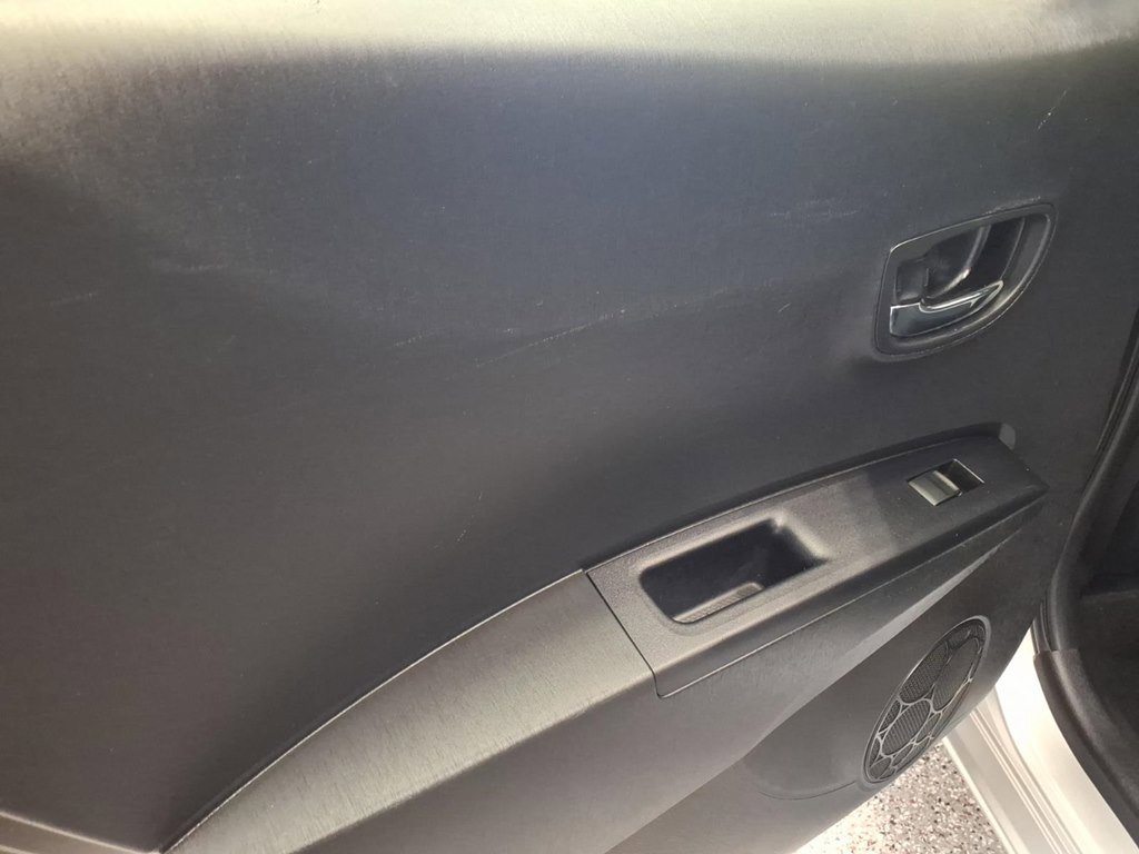 Used 2014 Toyota Yaris LE image 16