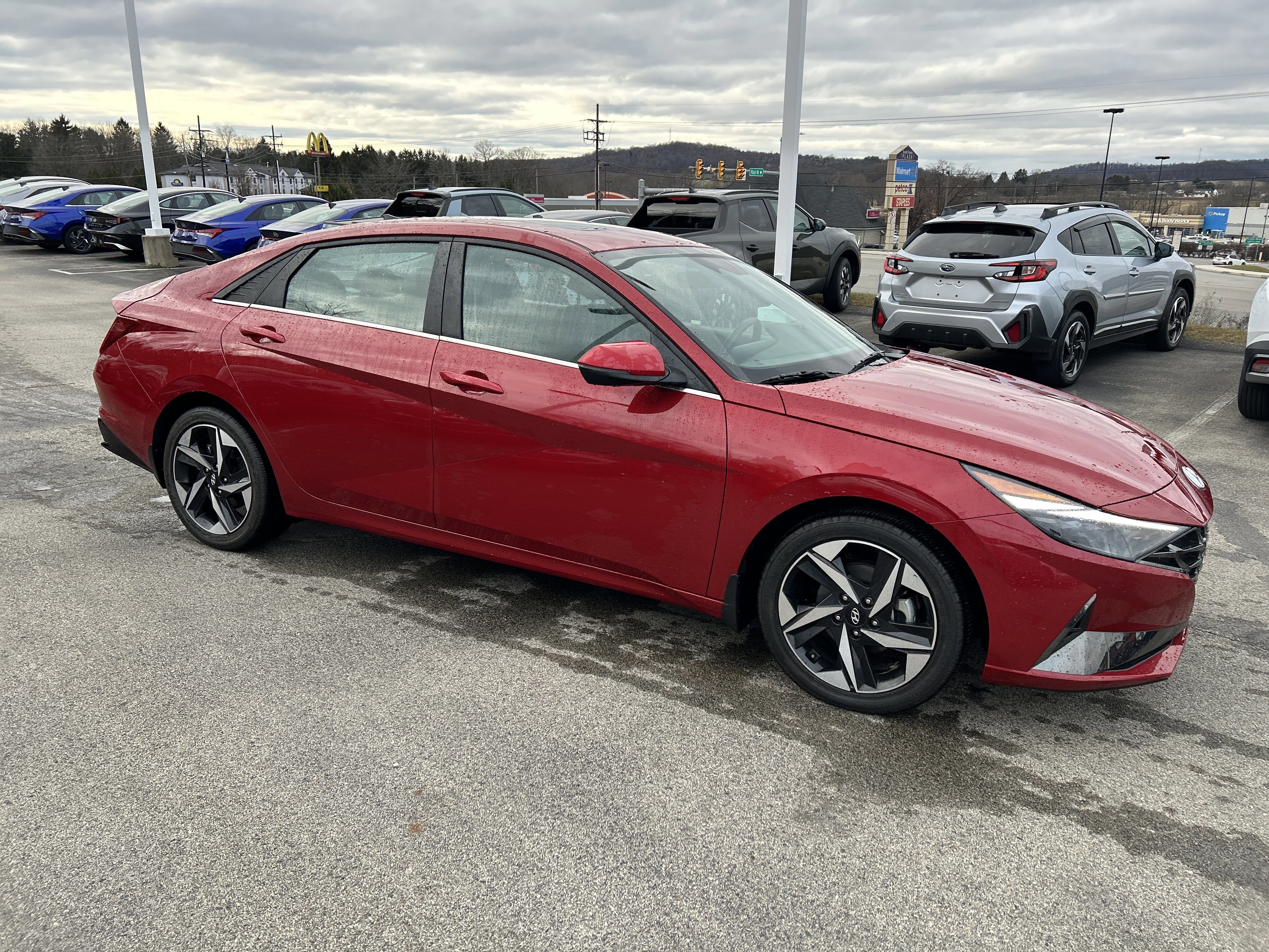 Certified 2023 Hyundai Elantra Limited image 4