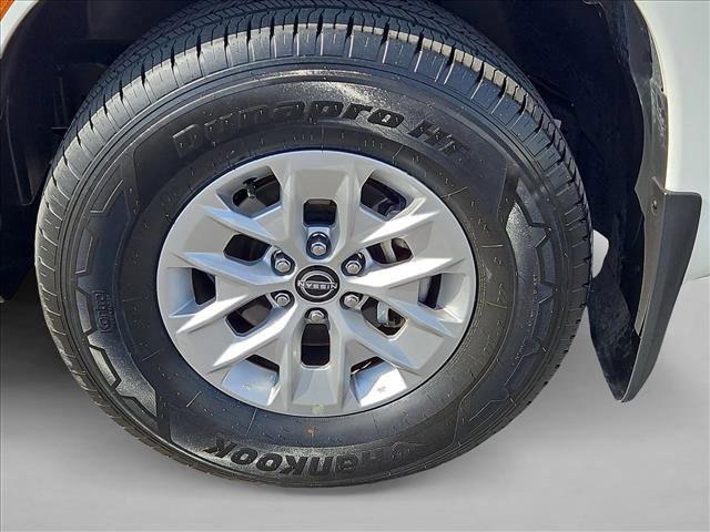 Used 2025 Nissan Frontier S image 28