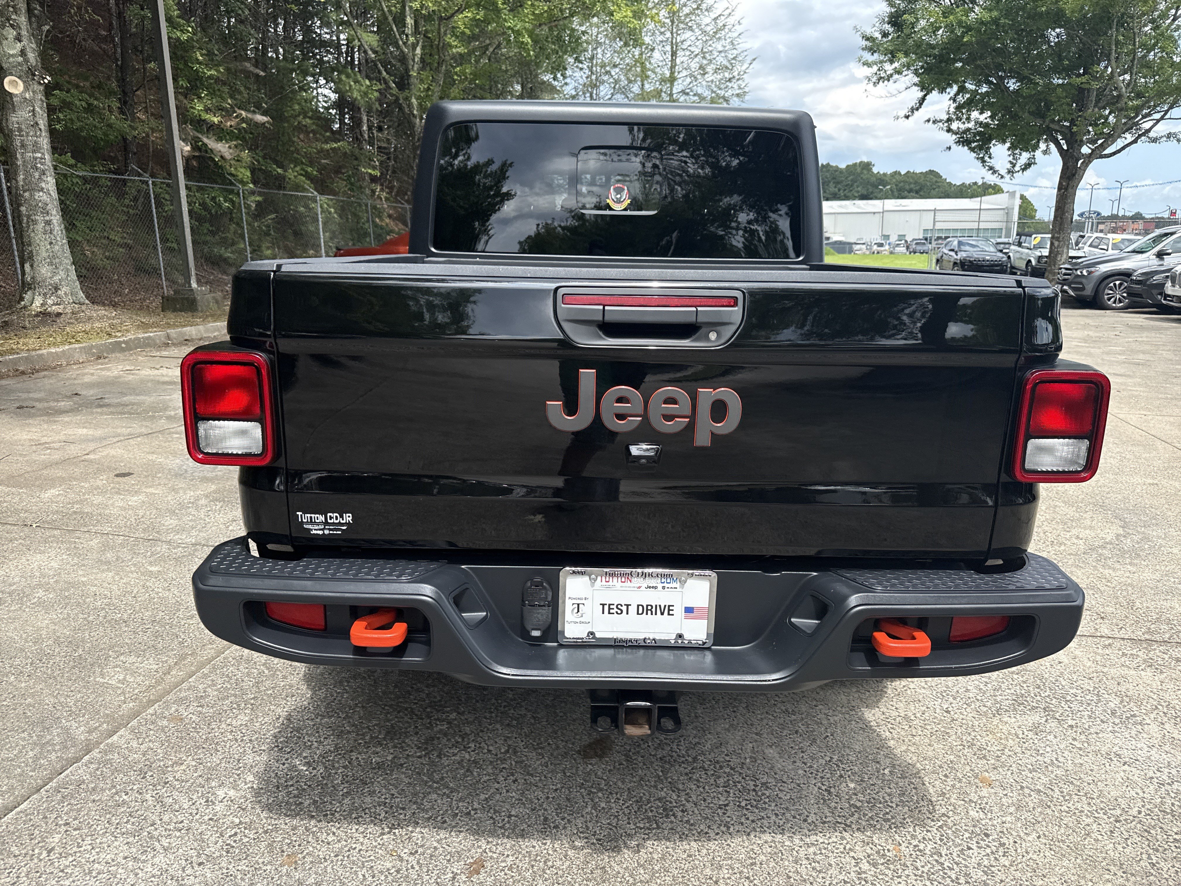 Used 2023 Jeep Gladiator Mojave w/ Trailer Tow Package AWD/4WD image 6
