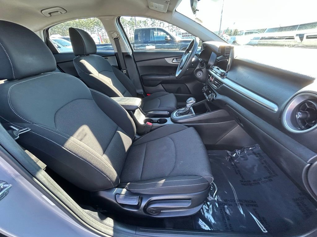 Used 2019 Kia Forte LXS image 23
