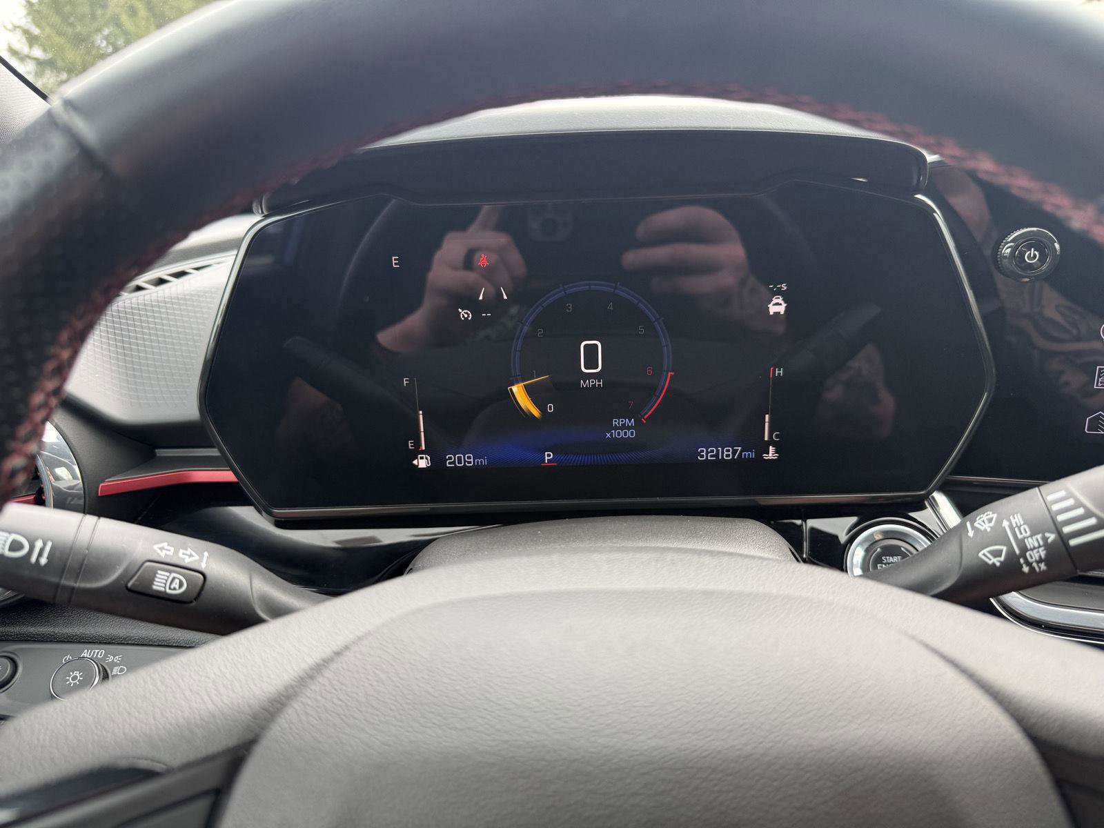 Used 2024 Chevrolet Trax RS w/ Driver Confidence Package image 22