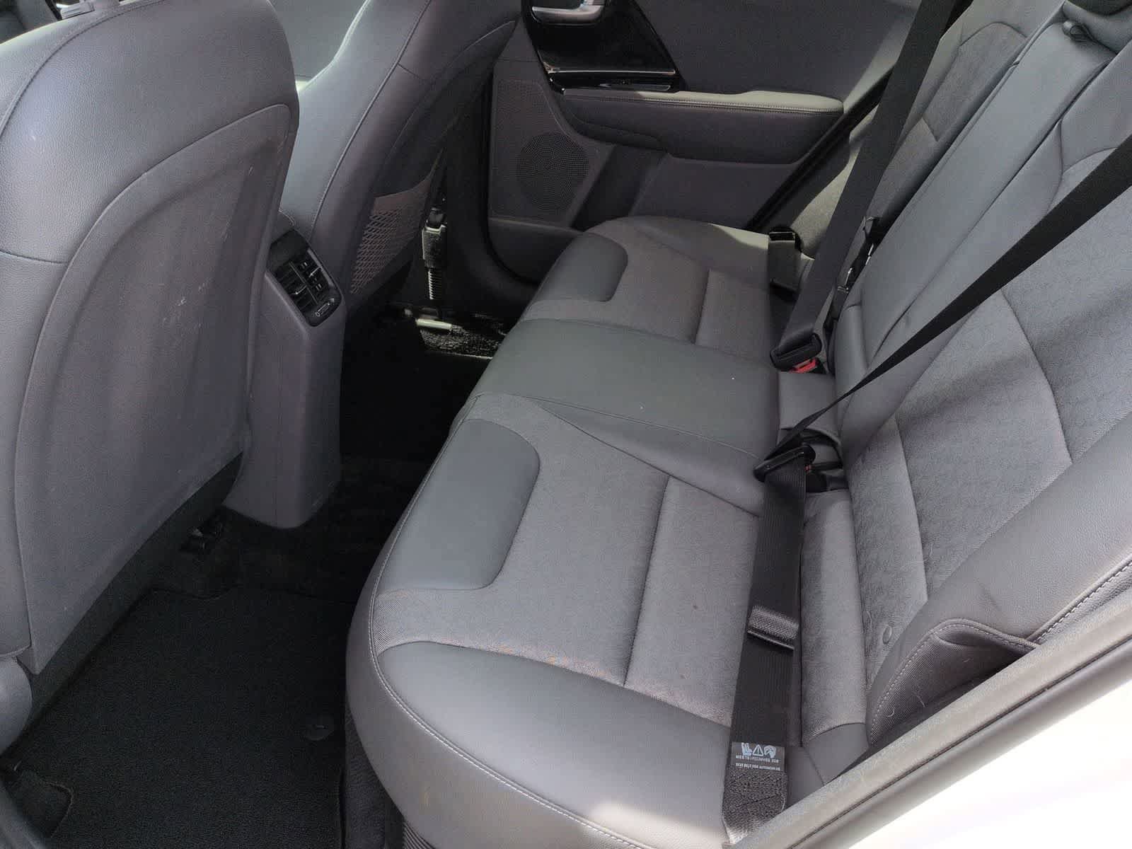 Used 2019 Kia Niro EX FWD image 19