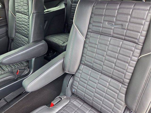 Certified 2023 Cadillac Escalade Sport Platinum w/ LPO, ONYX Package RWD image 17