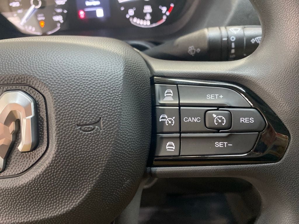 New 2026 RAM ProMaster 3500 w/ Convenience Group FWD image 15
