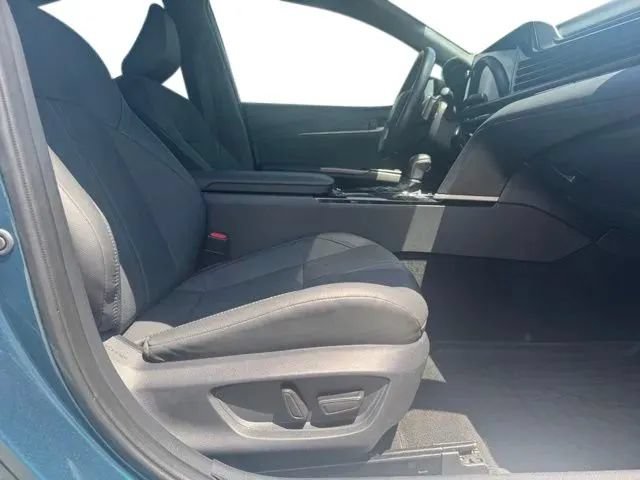 Used 2025 Toyota Camry XSE w/ Premium Package AWD/4WD image 14