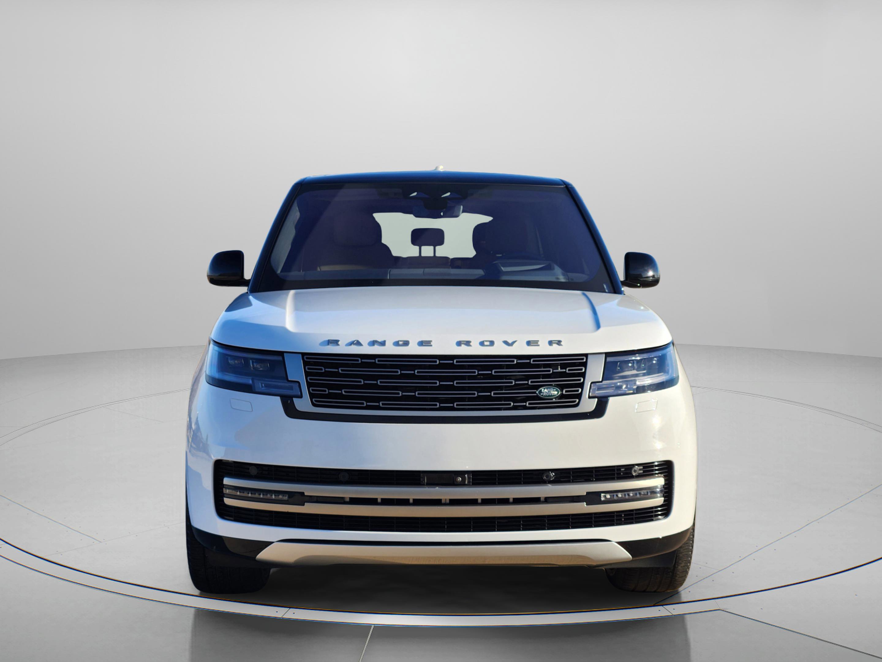 Certified 2023 Land Rover Range Rover Long Wheelbase SE image 6