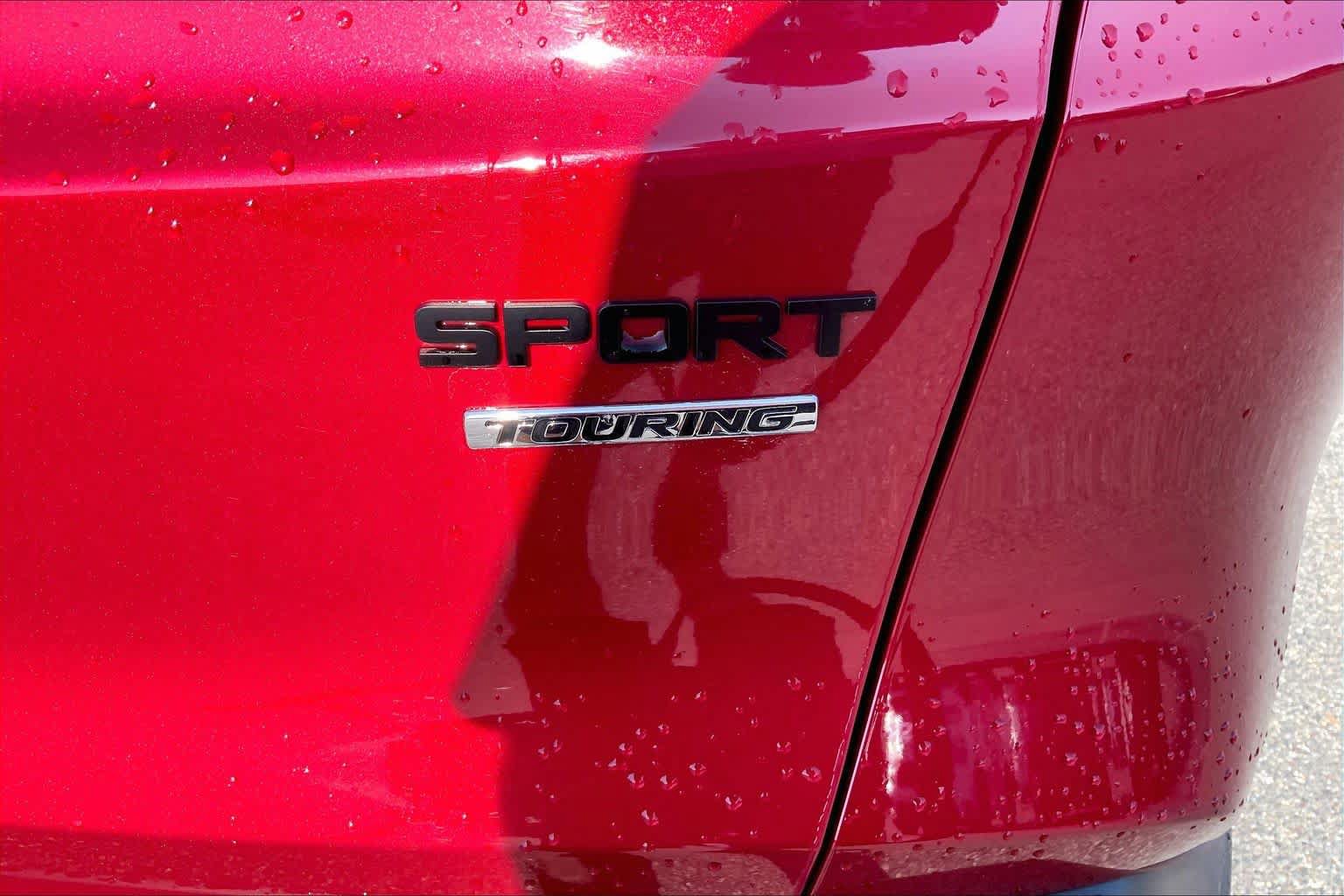 Used 2024 Honda CR-V Sport Touring image 10