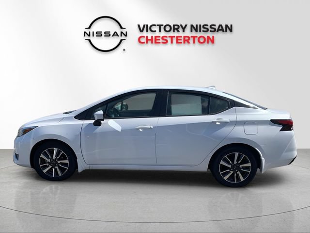 Used 2025 Nissan Versa SV w/ Trunk Package FWD image 2