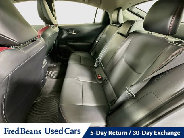 Used 2025 Toyota Prius Plug-In Hybrid FWD image 32