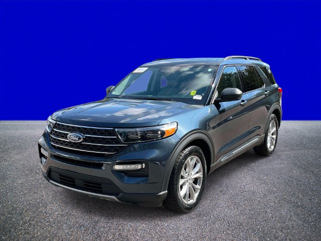 Used 2024 Ford Explorer XLT w/ Equipment Group 202A RWD image 7