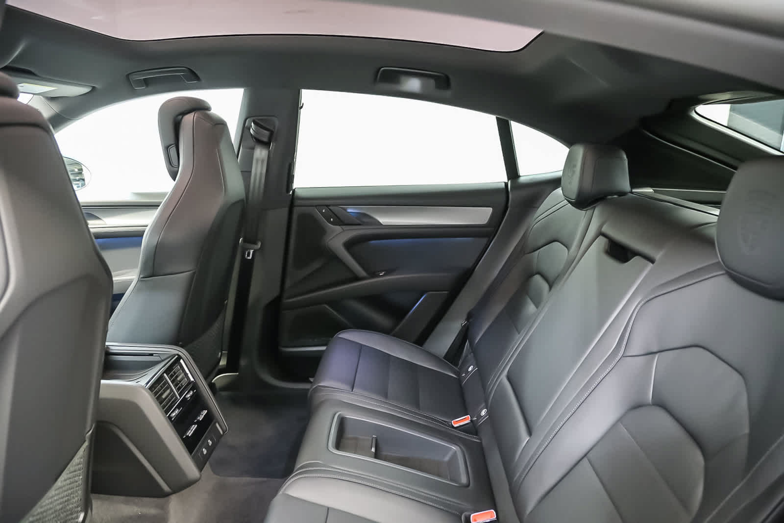 New 2026 Porsche Cayenne S AWD/4WD image 25