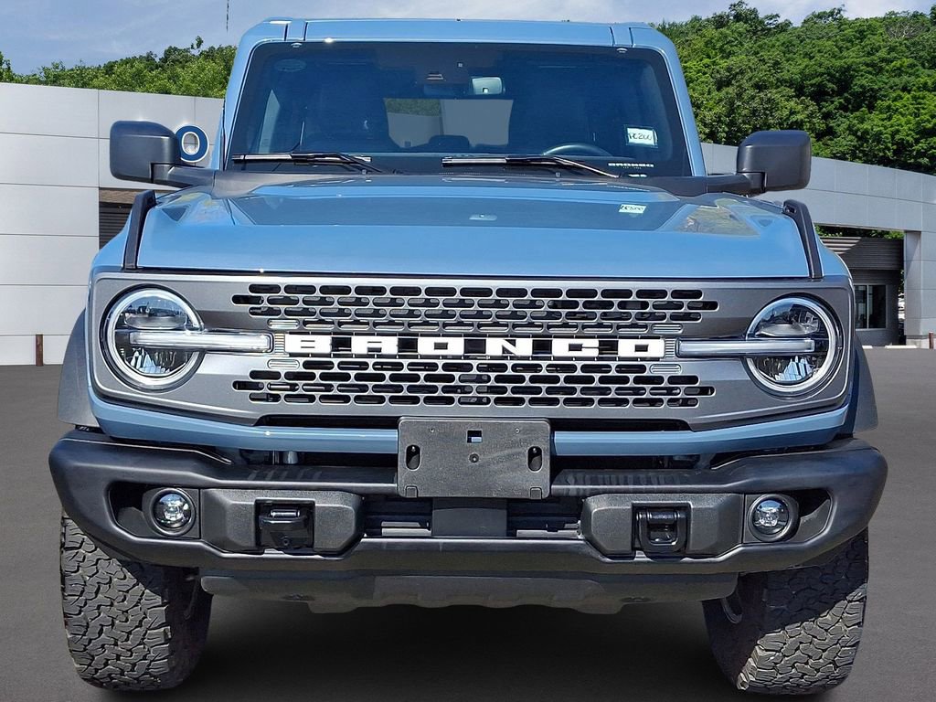 Used 2025 Ford Bronco Badlands AWD/4WD image 2