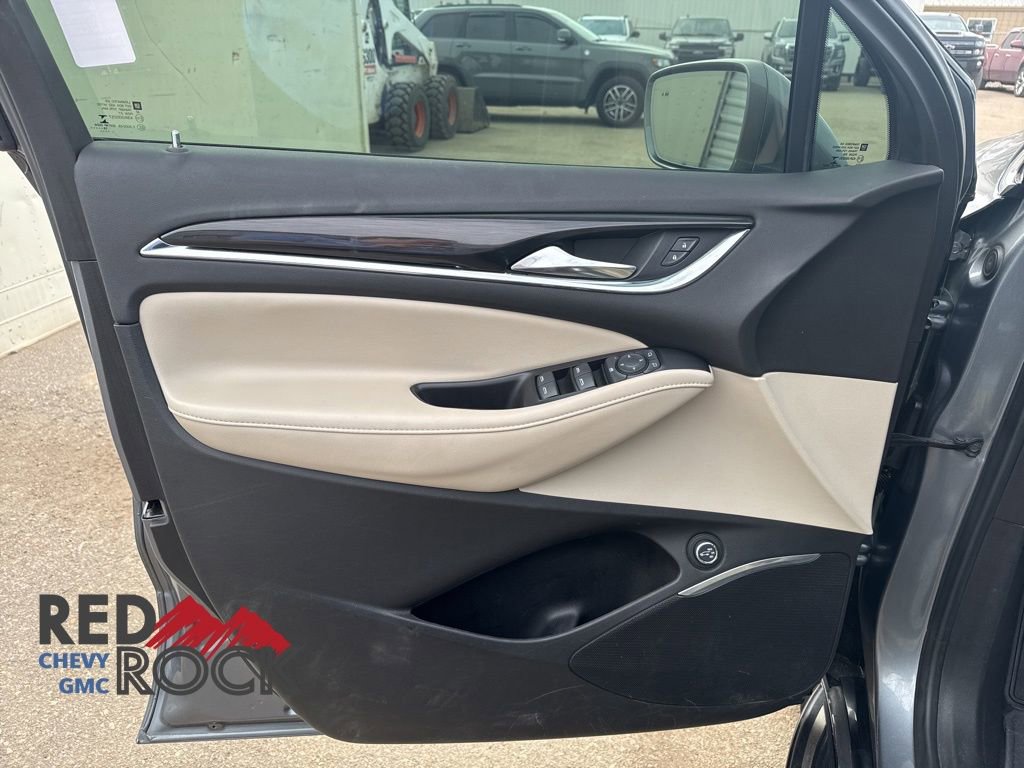 Used 2019 Buick Enclave Essence w/ LPO, Touring Package AWD/4WD image 16