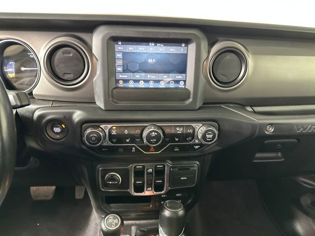 Used 2023 Jeep Wrangler Unlimited w/ Cold Weather Group image 21