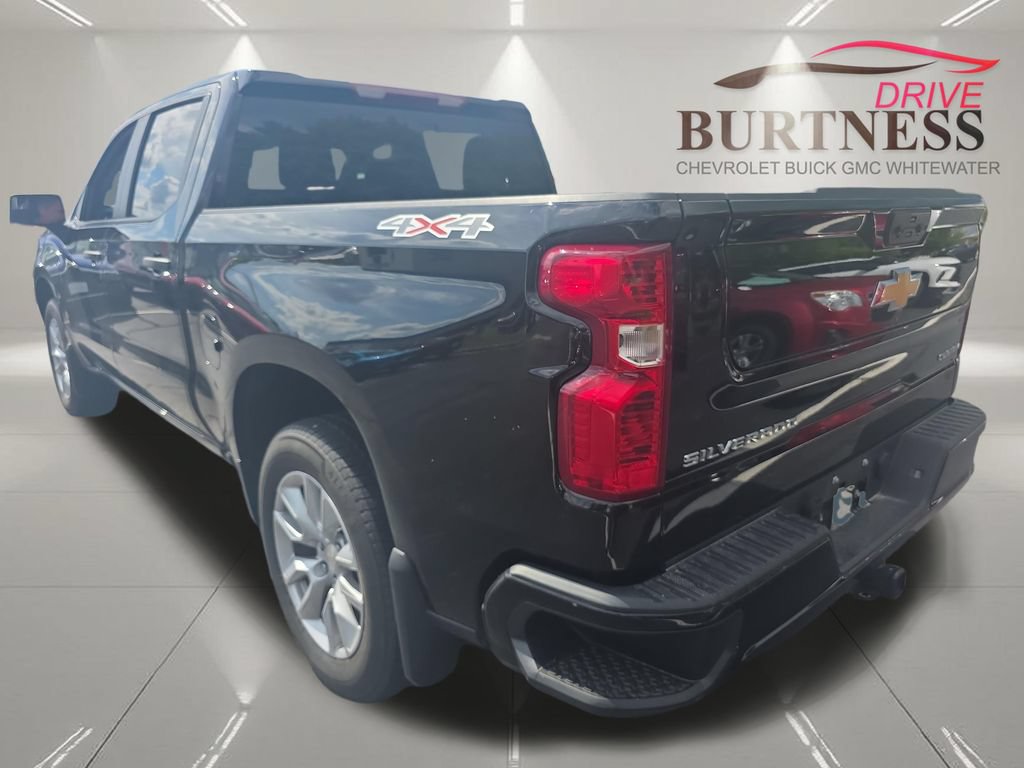 Used 2023 Chevrolet Silverado 1500 Custom AWD/4WD image 4