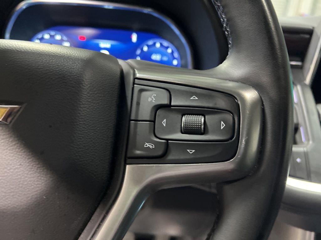 Used 2024 Chevrolet Suburban LT image 28