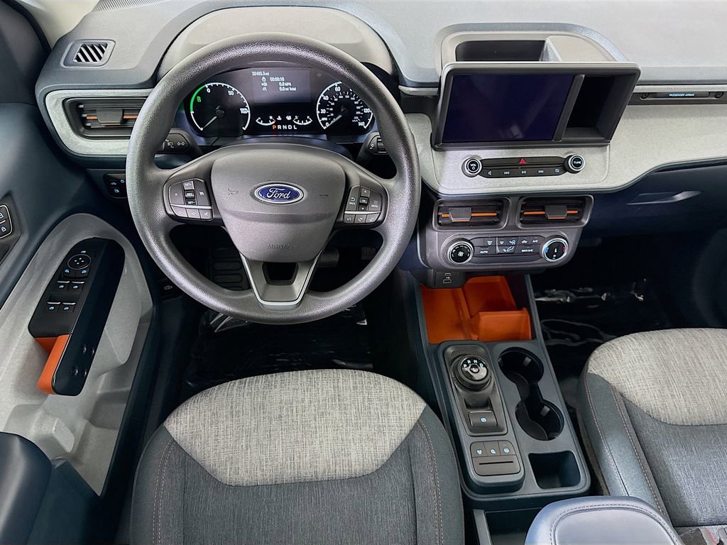 Used 2023 Ford Maverick XLT image 3