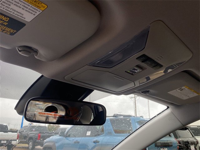 New 2025 Toyota RAV4 LE image 27