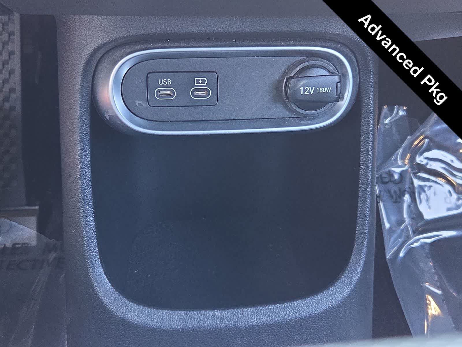 Used 2023 Genesis GV60 Advanced AWD/4WD image 28