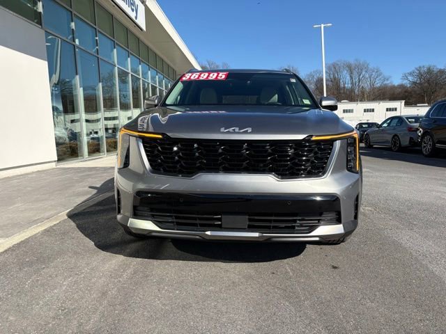 Used 2025 Kia Sorento EX image 4
