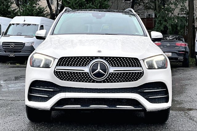 Used 2023 Mercedes-Benz GLE 350 4MATIC image 2