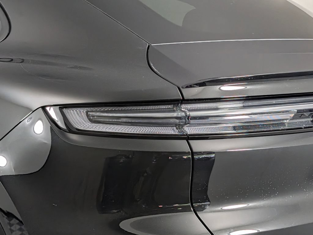 New 2026 Porsche Cayenne Coupe AWD/4WD image 16