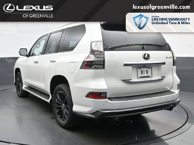 Used 2023 Lexus GX 460 Premium w/ Accessory Package AWD/4WD image 7