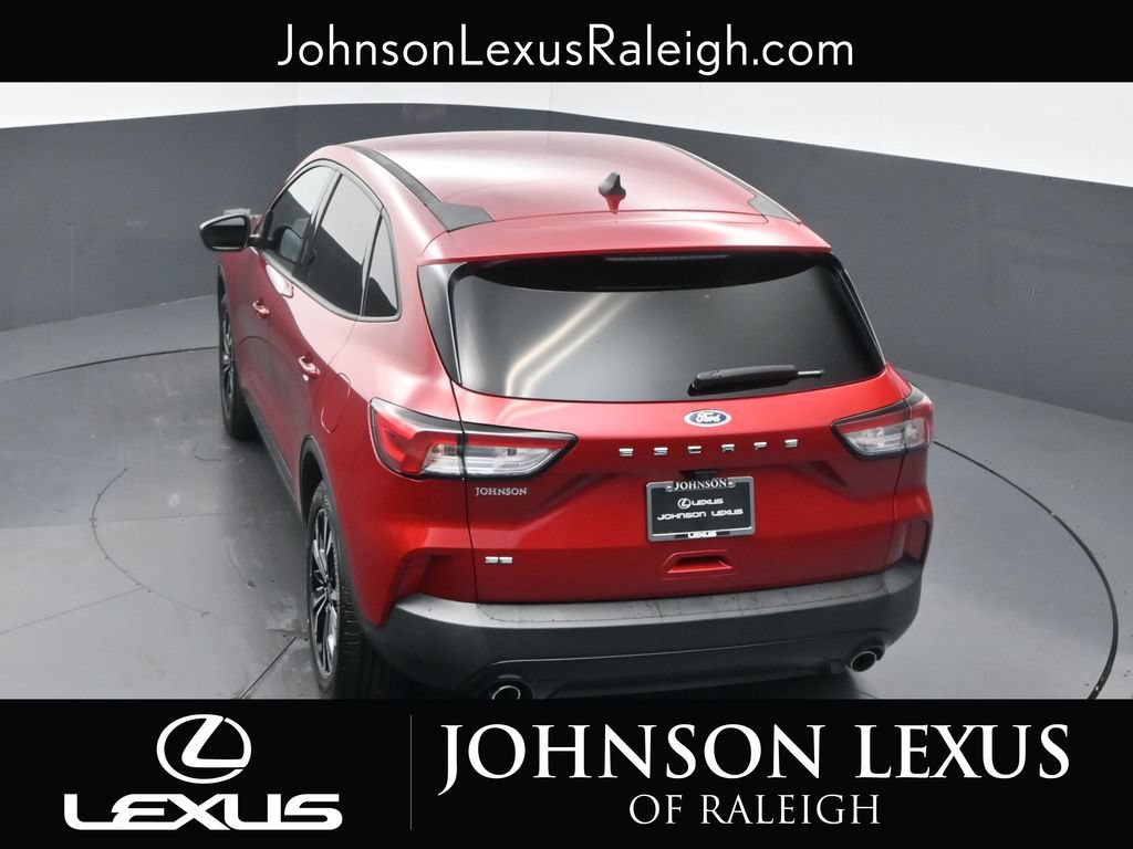 Used 2021 Ford Escape SE w/ SE Sport Appearance Package FWD image 26