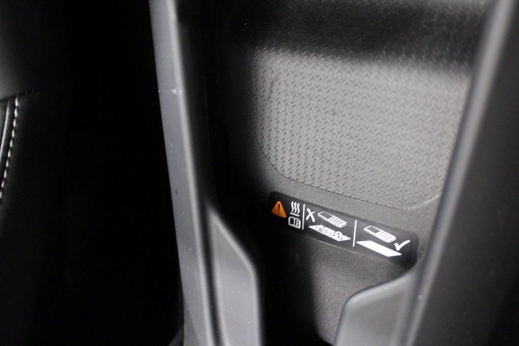 Used 2021 Chevrolet Corvette Stingray Preferred Cpe w/ Battery Protection Package image 30