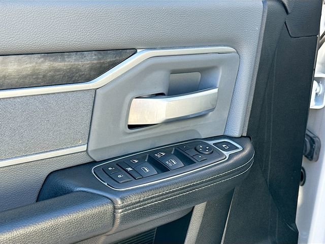 Used 2024 RAM 2500 Big Horn w/ Safety Group image 17