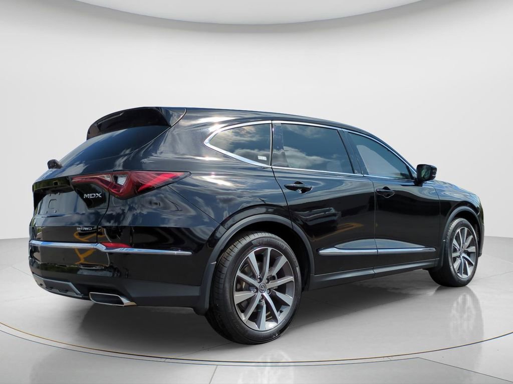 Used 2025 Acura MDX SH-AWD w/ Technology Package image 5