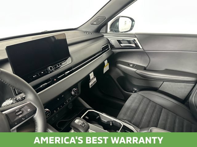 New 2026 Mitsubishi Outlander LE AWD/4WD image 22