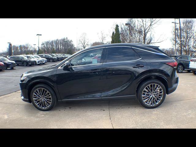 Used 2026 Lexus RX 450h AWD image 5