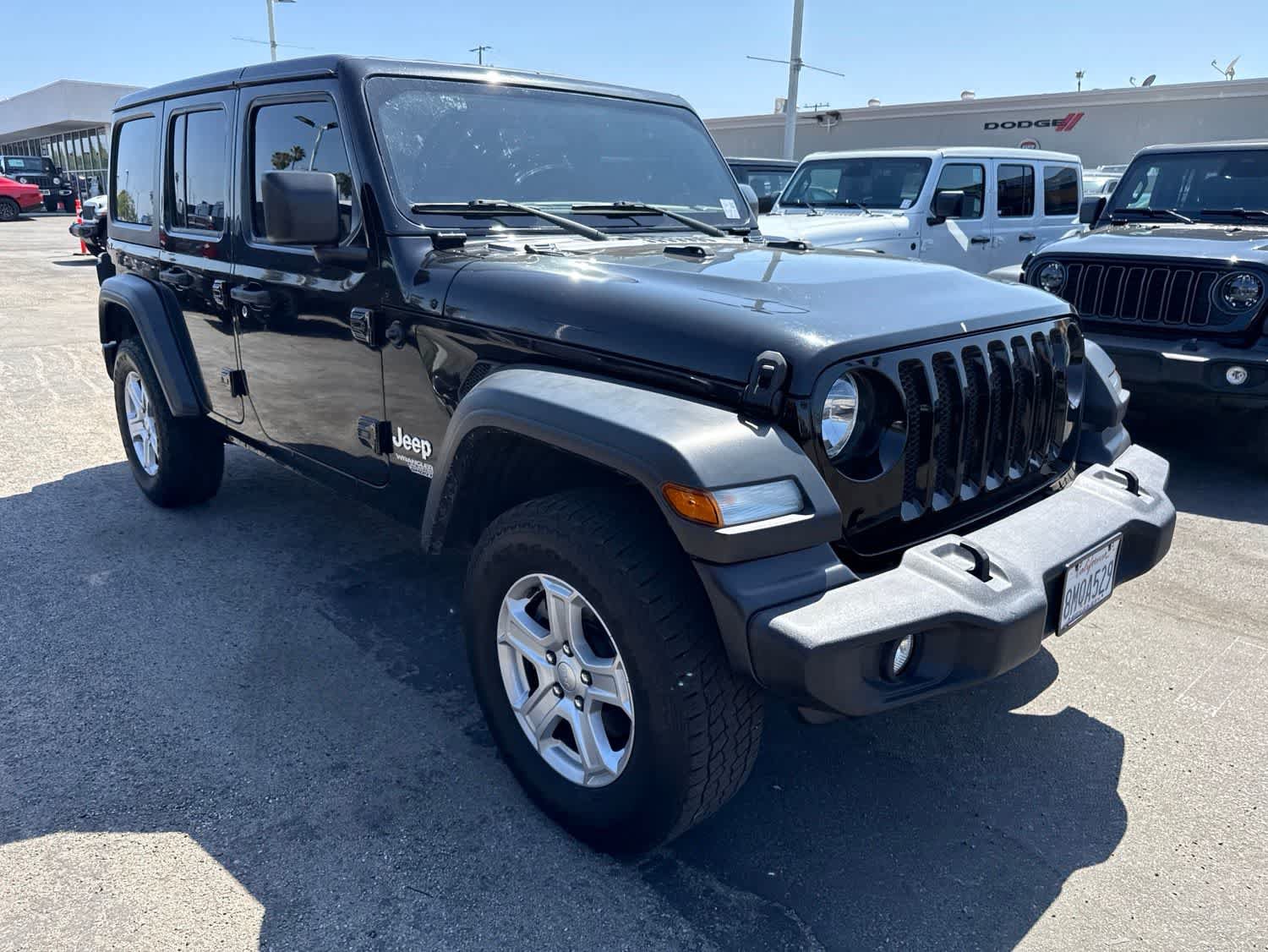Used 2019 Jeep Wrangler Unlimited Sport S AWD/4WD image 7