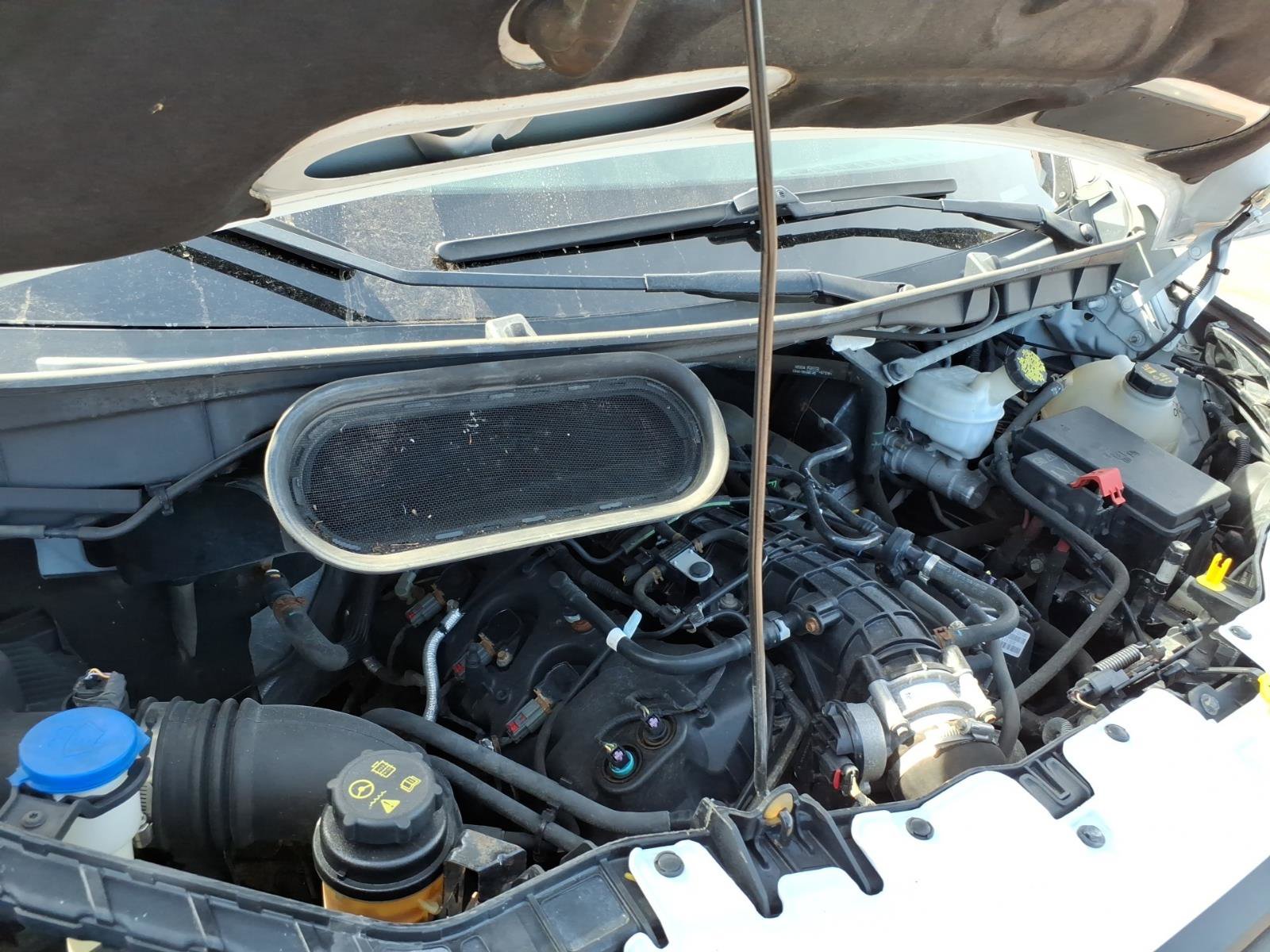 Used 2019 Ford Transit 250 148 Medium Roof image 13