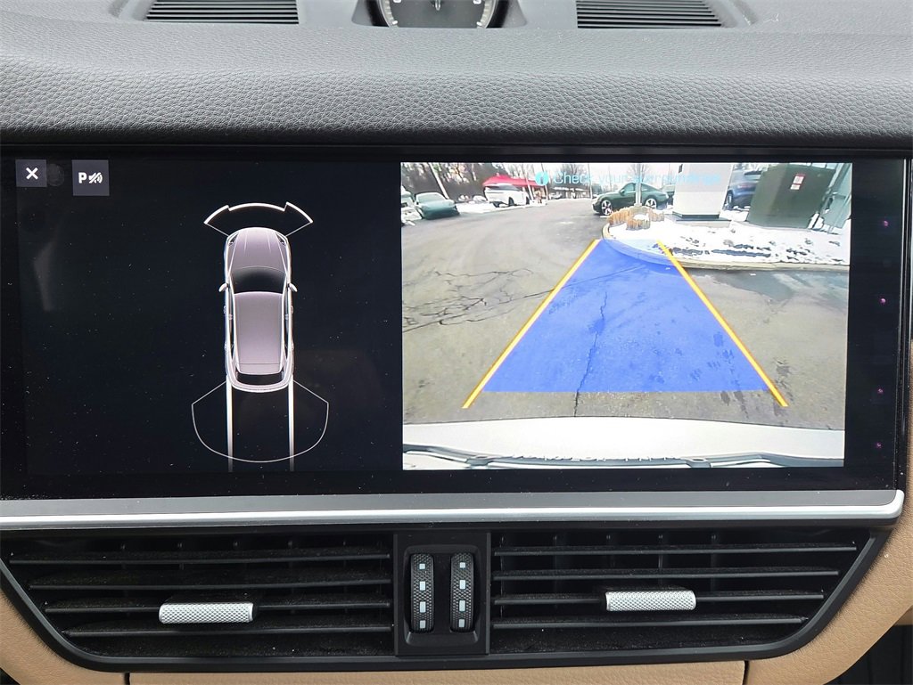 Used 2019 Porsche Cayenne image 12