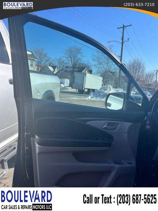 Used 2018 Honda Pilot EX-L image 9