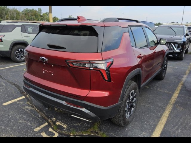 Certified 2025 Chevrolet Equinox ACTIV w/ Safety and Technology Package AWD/4WD image 3