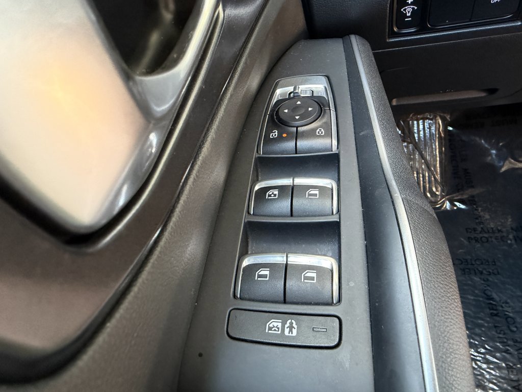 Used 2024 Kia Sorento S w/ Panoramic Sunroof Package AWD/4WD image 25