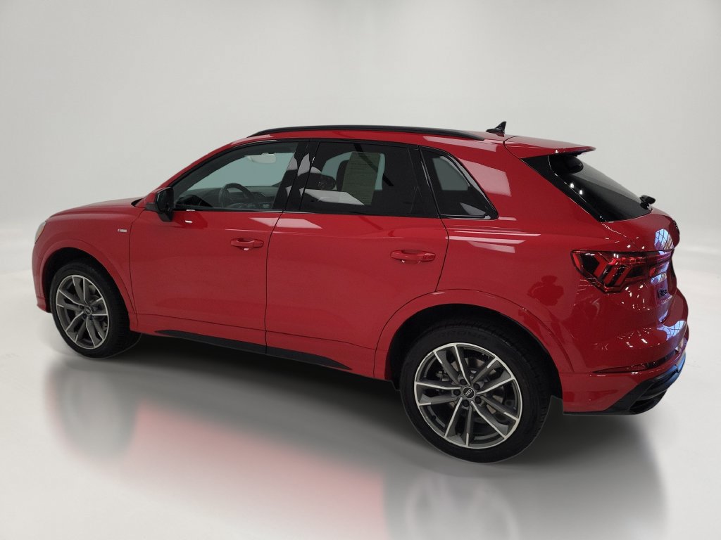 Used 2021 Audi Q3 2.0T Premium w/ Convenience Package AWD/4WD image 6