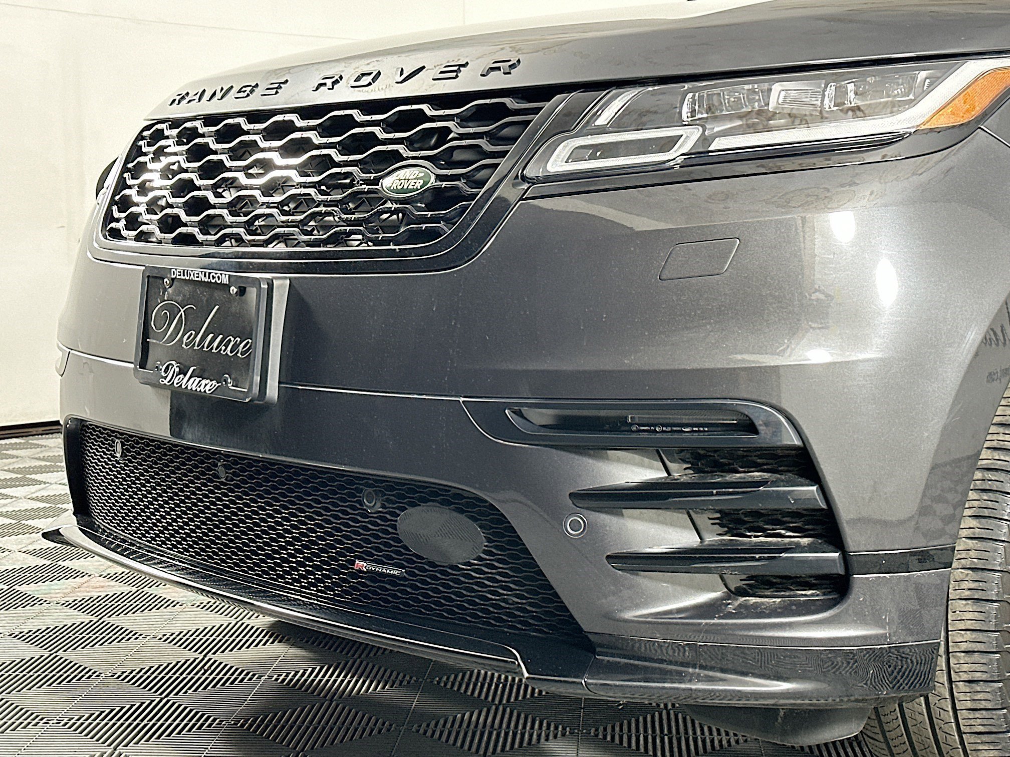 Used 2023 Land Rover Range Rover Velar R-Dynamic S AWD/4WD image 36