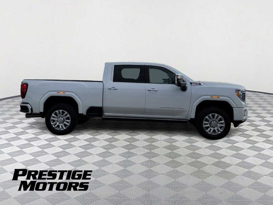Used 2023 GMC Sierra 2500 Denali image 8