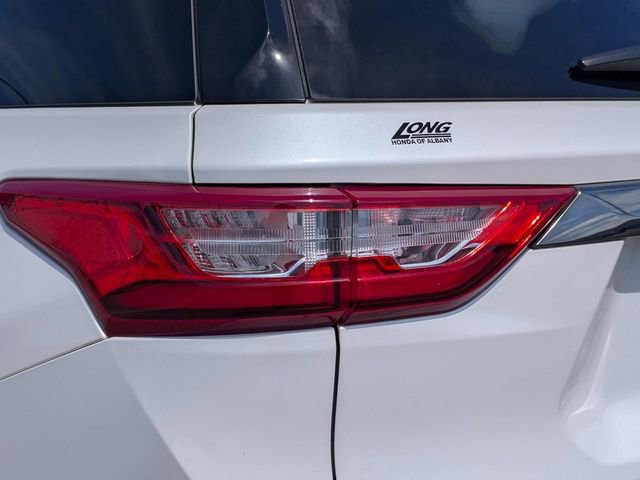 Used 2020 Chevrolet Traverse RS image 9